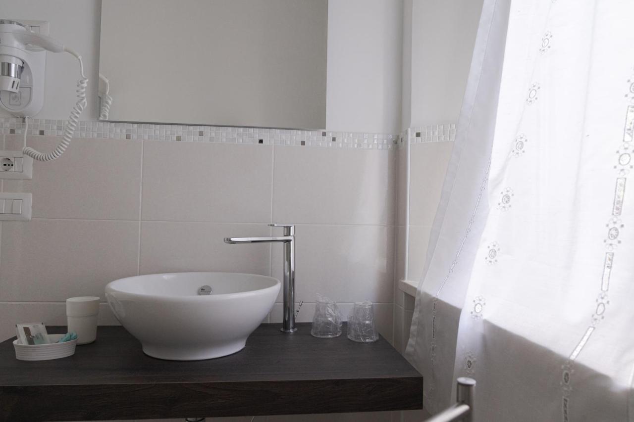 Amare Sirolo B&B 외부 사진