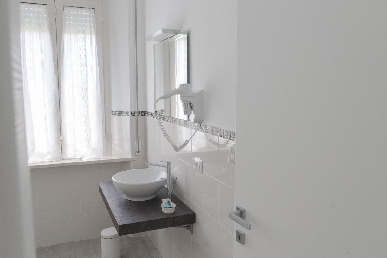 Amare Sirolo B&B 외부 사진
